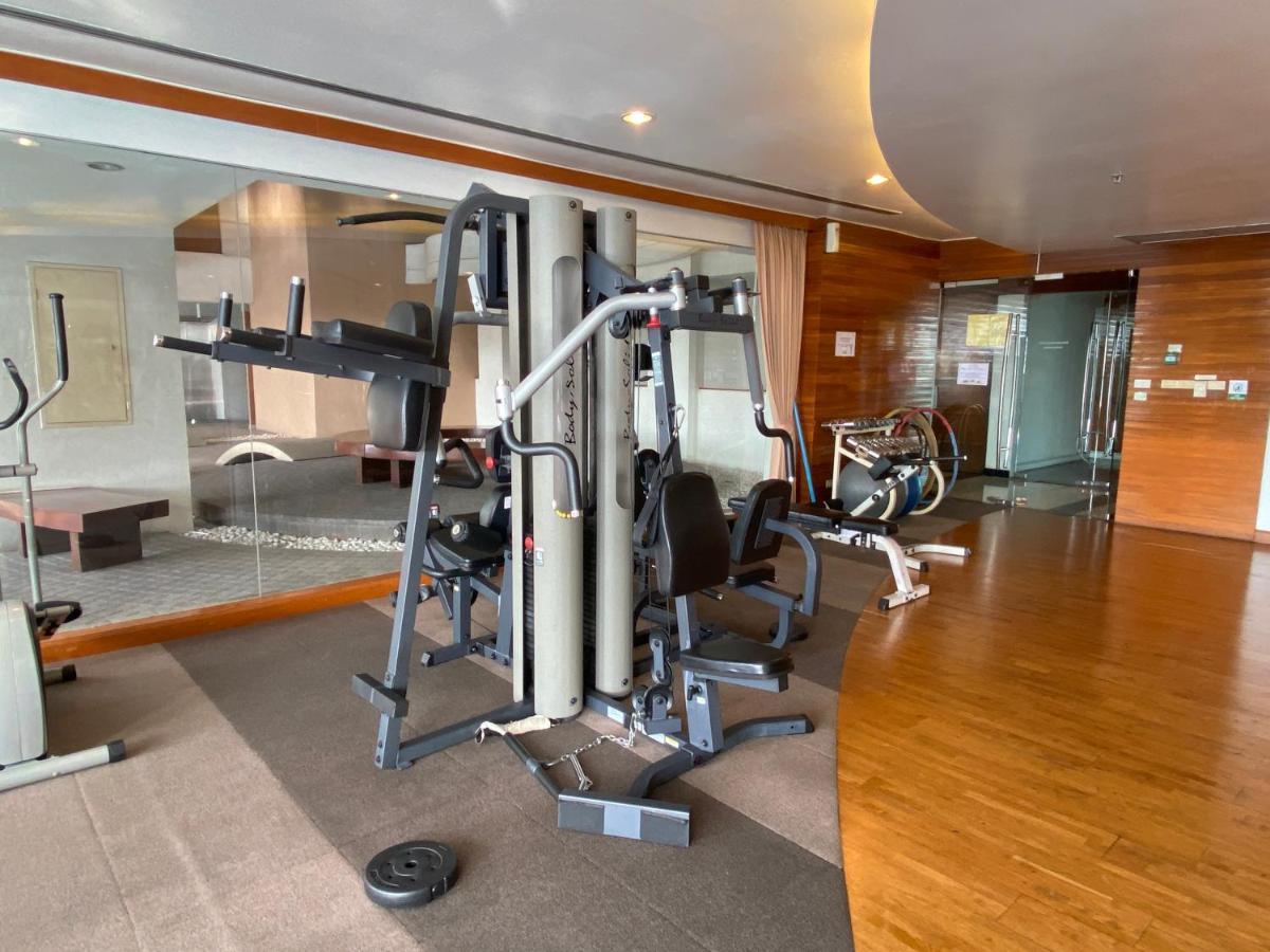 Baan Nonzee Condo Kingsize Bed Big Room In Sathorn Bangkok Exterior foto